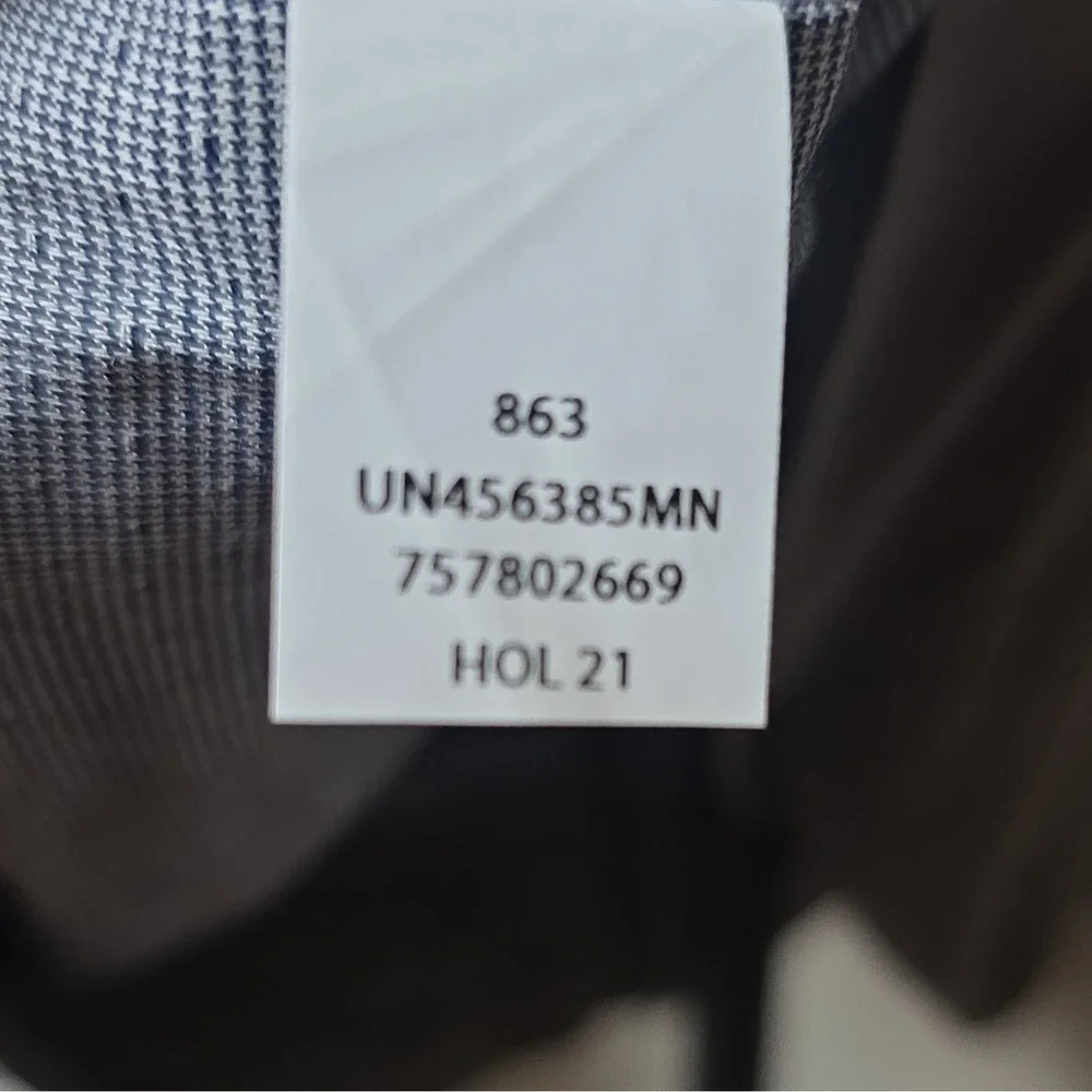 14th & Union Men's Gray Full-Zip Jacket XL. Lightweight casual tech shirt jacket